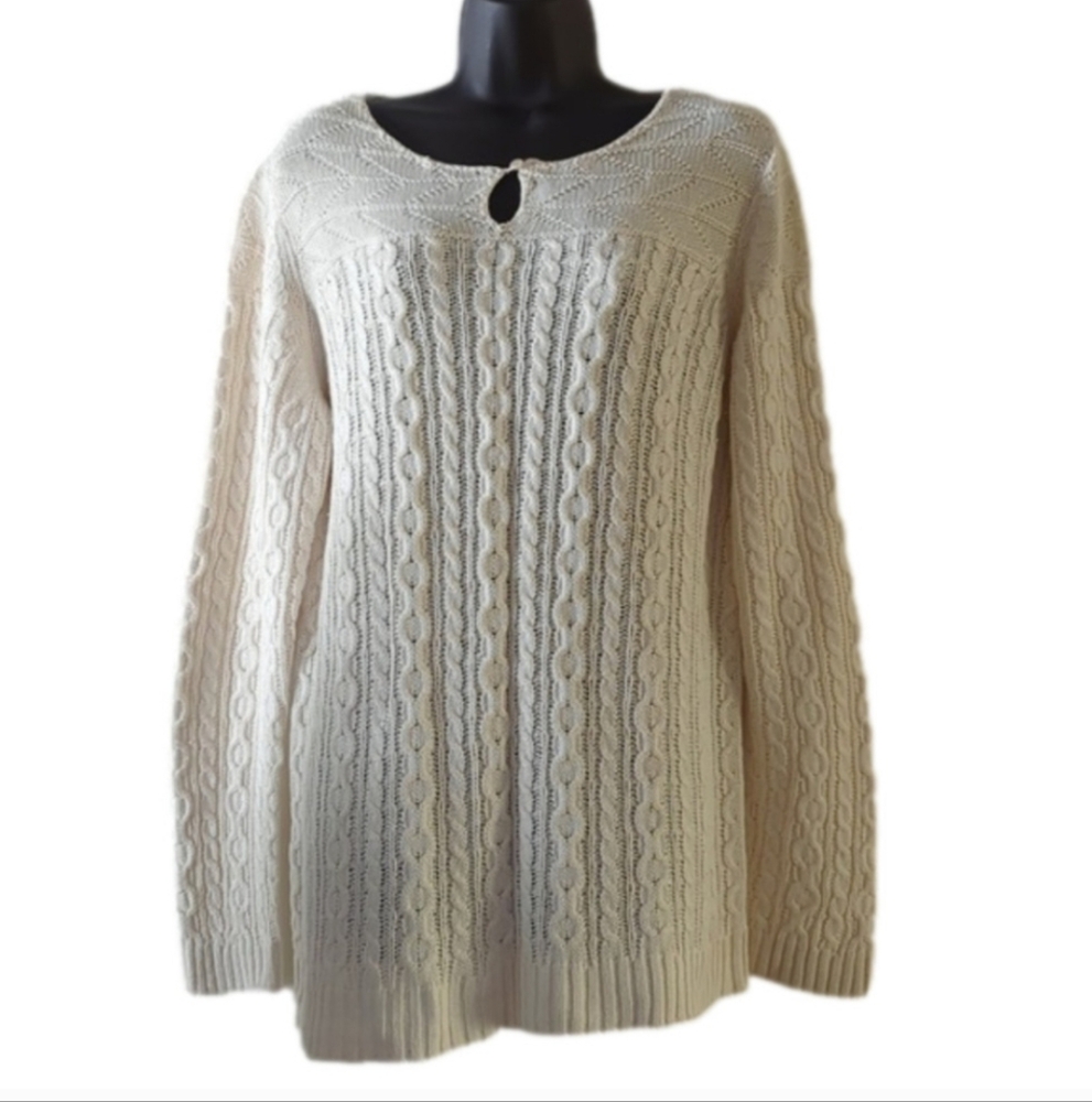 Oatmeal Linen Cable Knit Sweater - Picture 3 of 12
